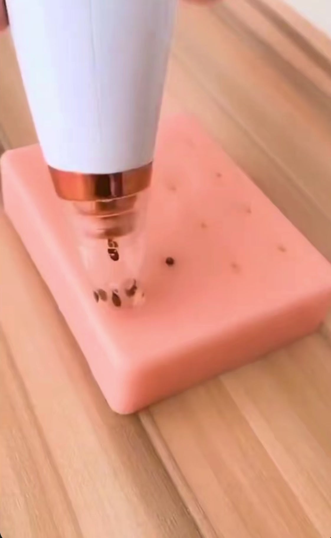 ✨ -30 % Black Friday DermaLuxe Vacuum 2025 – Technologie d’Extraction de Précision & Peau Impeccable